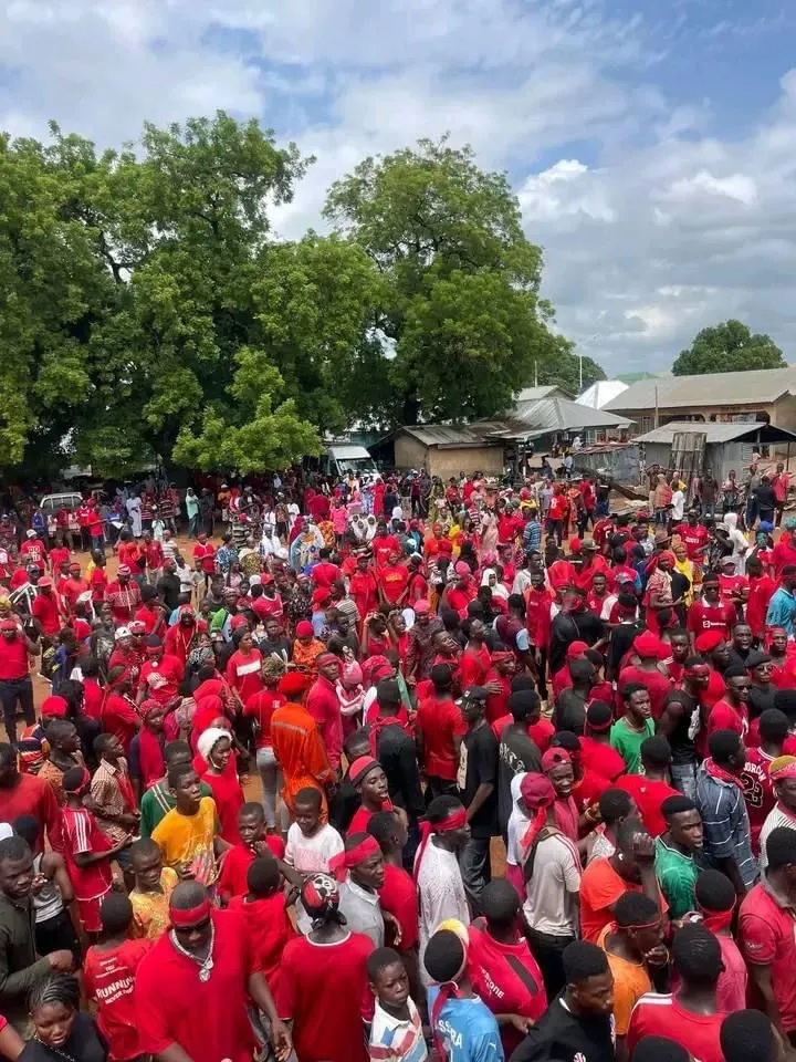 Close down Training Colleges if you can’t absorb us after school- Unemployed teachers to Gov’t