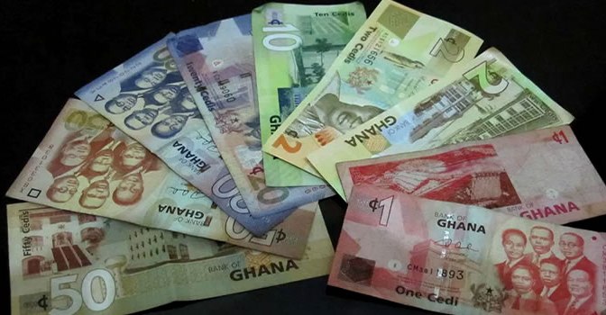 Cedi weakens to ¢11.13 as christmas-season import demand intensifies