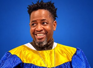 Tragedy hits Nigerian gospel music as popular singer dies